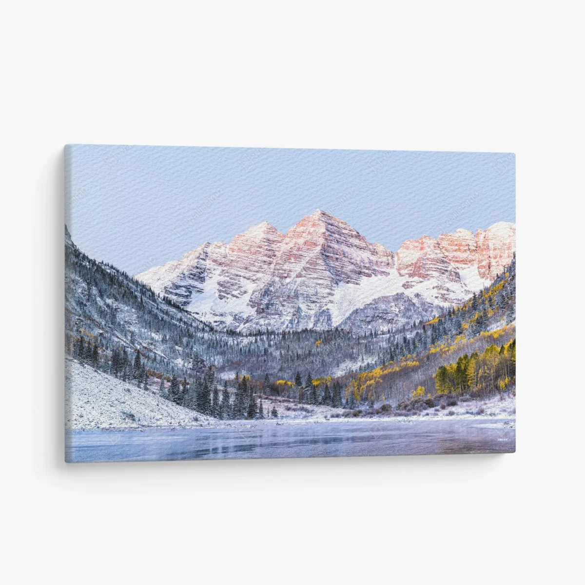 Leinwandbild verschneiter morgen in den bergen am see – Wallnifity® Leinwandbild verschneiter morgen in den bergen am see – Wallnifity®