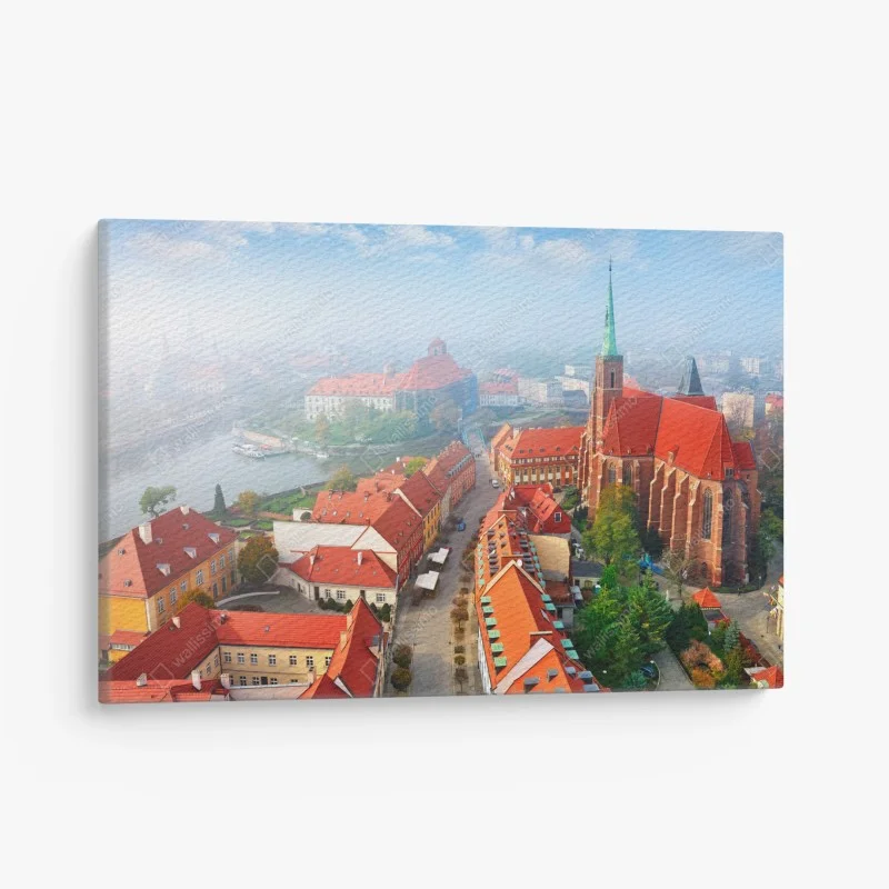 Leinwandbild neblige europäische stadtszene mit roten dächern