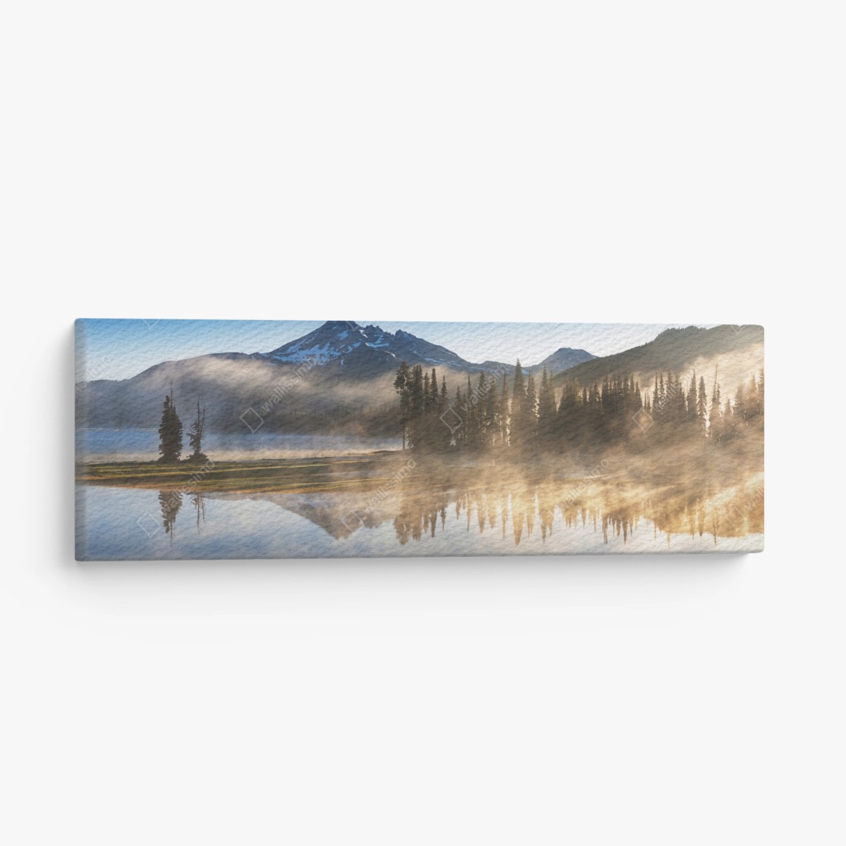Leinwandbild nebliger bergspiegel am see bei sonnenaufgang – Wallnifity®