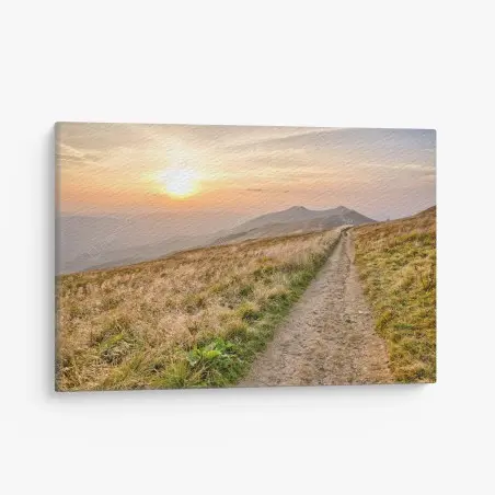 Leinwandbild wanderpfad bei sonnenuntergang in Bieszczady – Wallnifity®