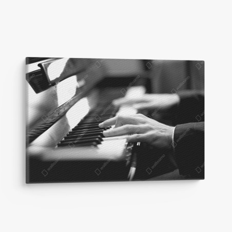 Leinwandbild intime hände auf klaviertasten in monochrom – Wallnifity®