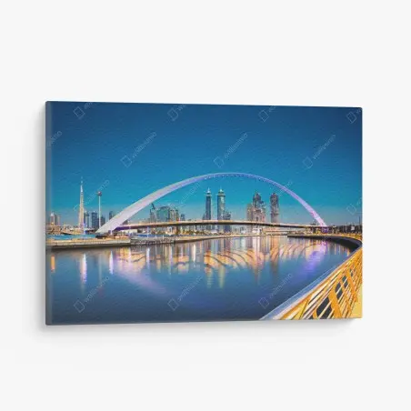 Leinwandbild Dubai skyline bei nacht mit beleuchteter brücke – Wallnifity®