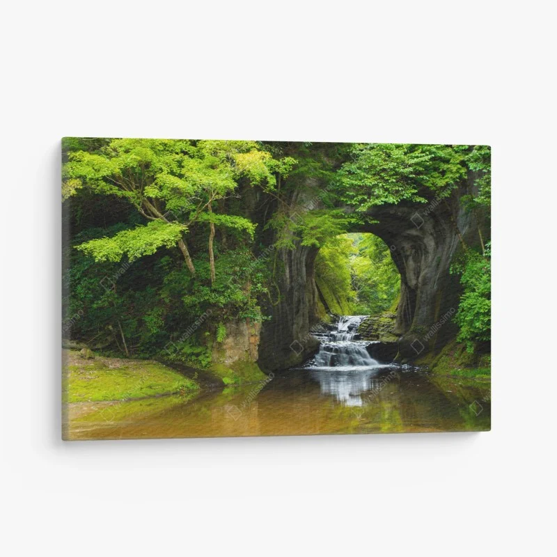 Leinwandbild geheimer wasserfall im felsbogen