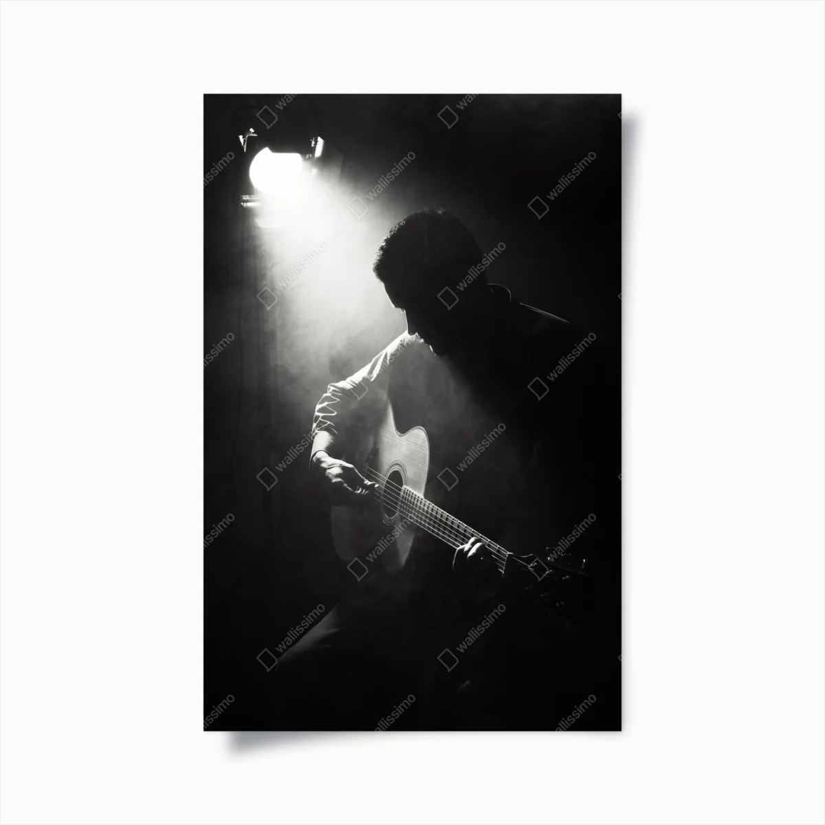 Poster silhouette eines gitaristen im scheinwerferlicht – Wallnifity® Poster silhouette eines gitaristen im scheinwerferlicht – Wallnifity®