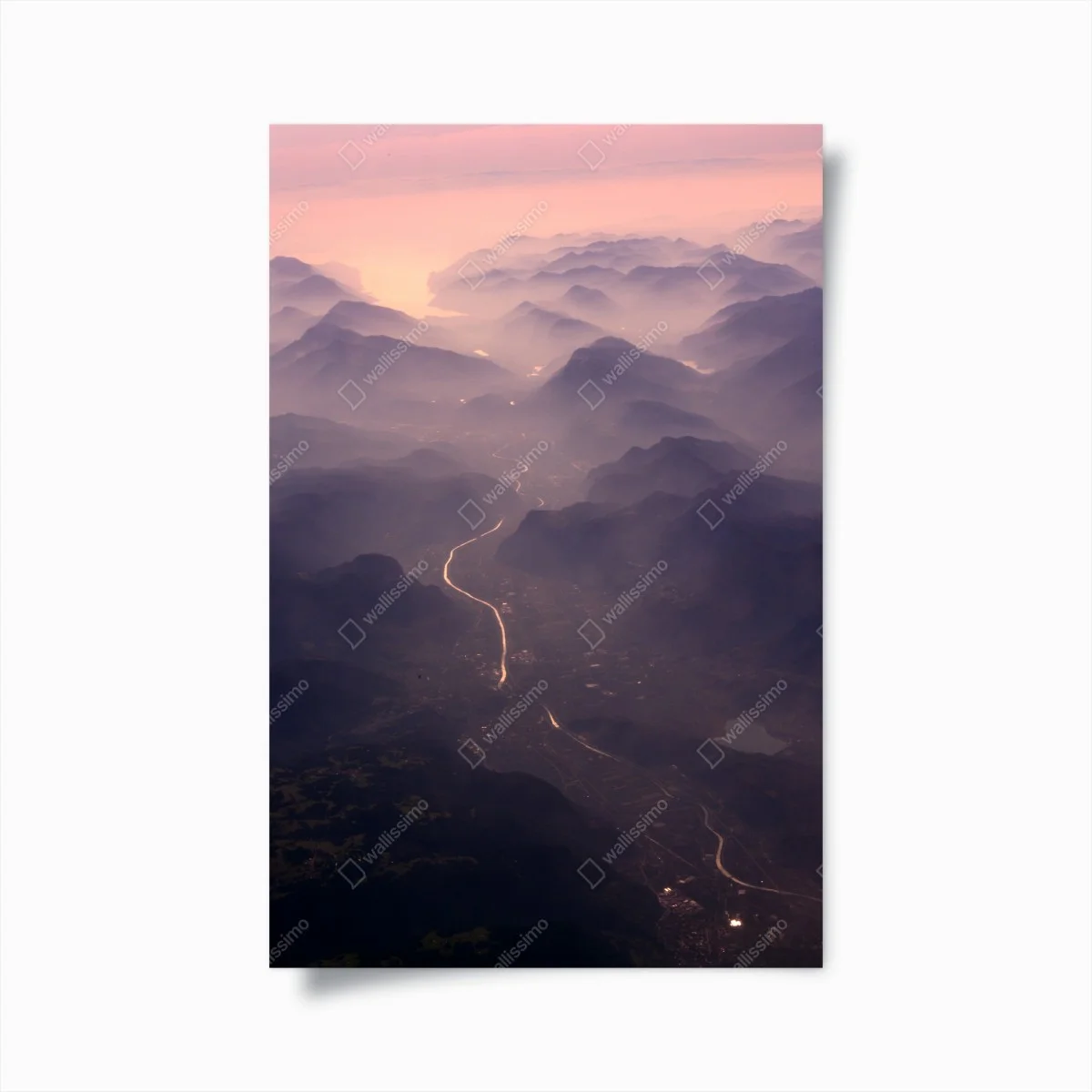 Poster nebliges pastell bergtal – Wallnifity® Poster nebliges pastell bergtal – Wallnifity®
