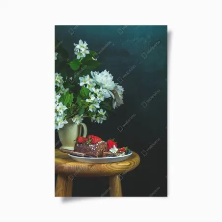 Poster schokoladenrolle mit erdbeeren und weißen blüten – Wallnifity®