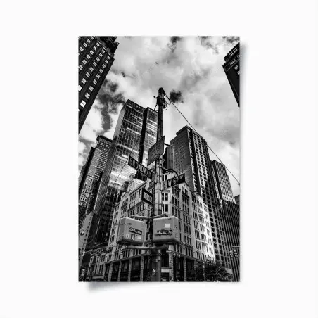 Poster Broadway und W 57 St – städtische szene in schwarzweiß – Wallnifity®