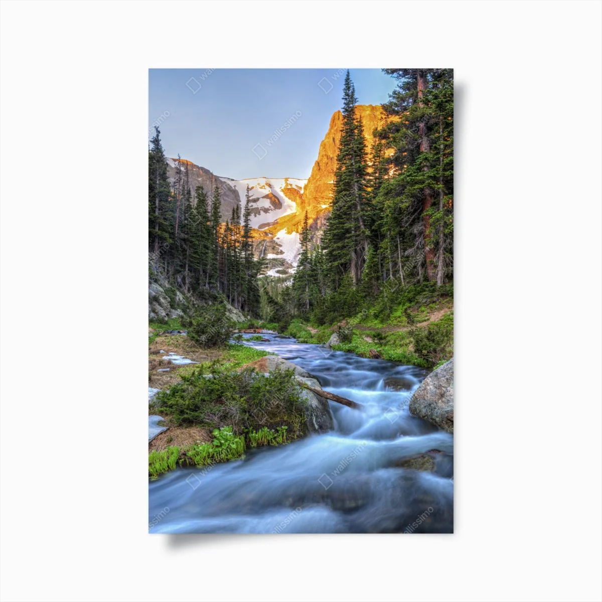 Poster goldener gipfel über alpenbach – Wallnifity® Poster goldener gipfel über alpenbach – Wallnifity®