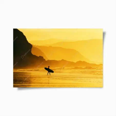Poster surfer im goldenen sonnenuntergang – Wallnifity®