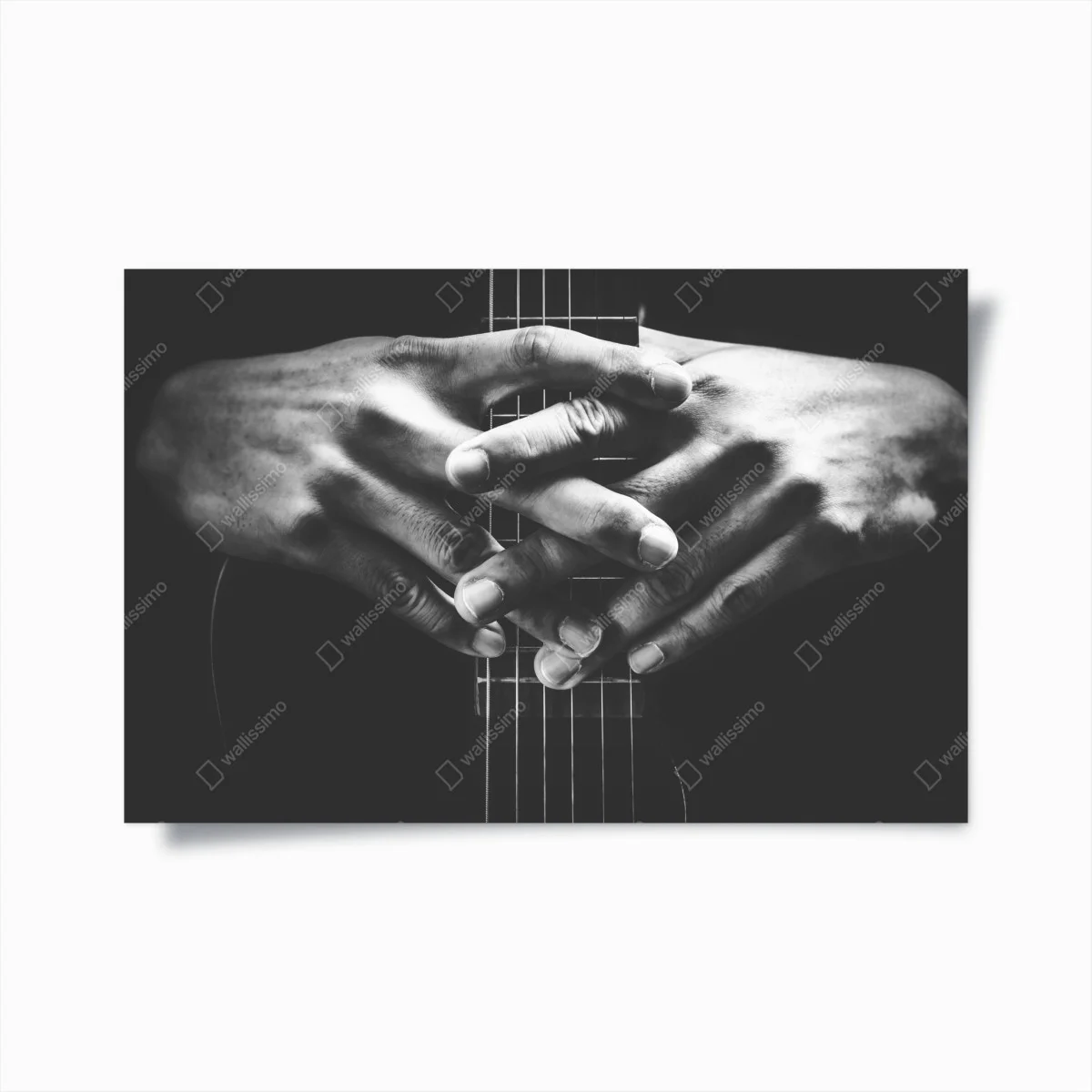 Poster verschränkte hände auf gitarrensaiten – Wallnifity® Poster verschränkte hände auf gitarrensaiten – Wallnifity®