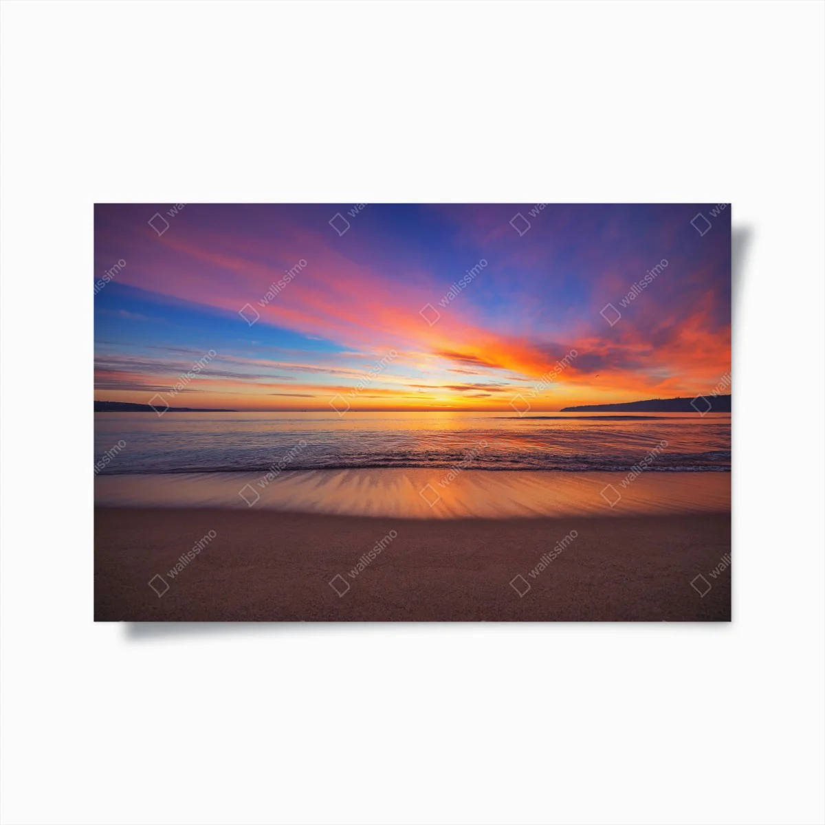 Poster lebendiger sonnenaufgang über einem ruhigen strand – Wallnifity® Poster lebendiger sonnenaufgang über einem ruhigen strand – Wallnifity®