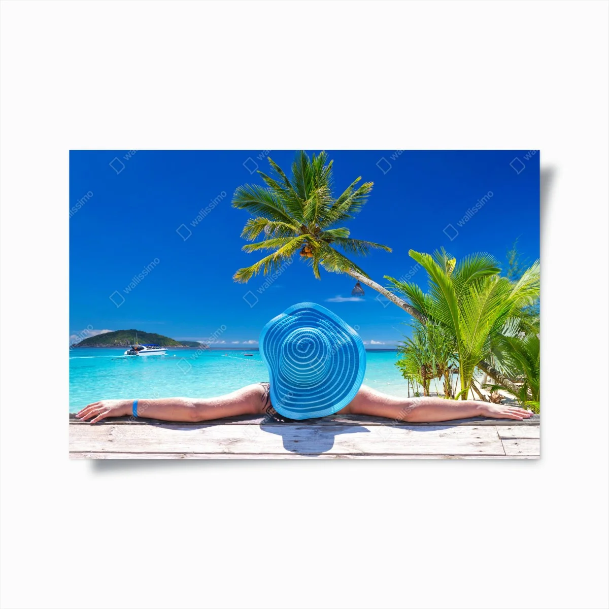 Poster tropischer strand mit blauem sonnenhut – Wallnifity® Poster tropischer strand mit blauem sonnenhut – Wallnifity®