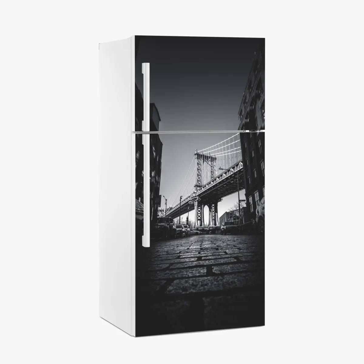 Kühlschrankaufkleber Manhattan brücke perspektive über kopfsteinpflaster – Wallnifity®