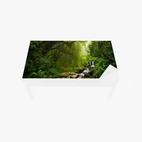 Tischaufkleber und Schreibtischaufkleber üppiger nebliger waldwasserfall – Wallnifity®