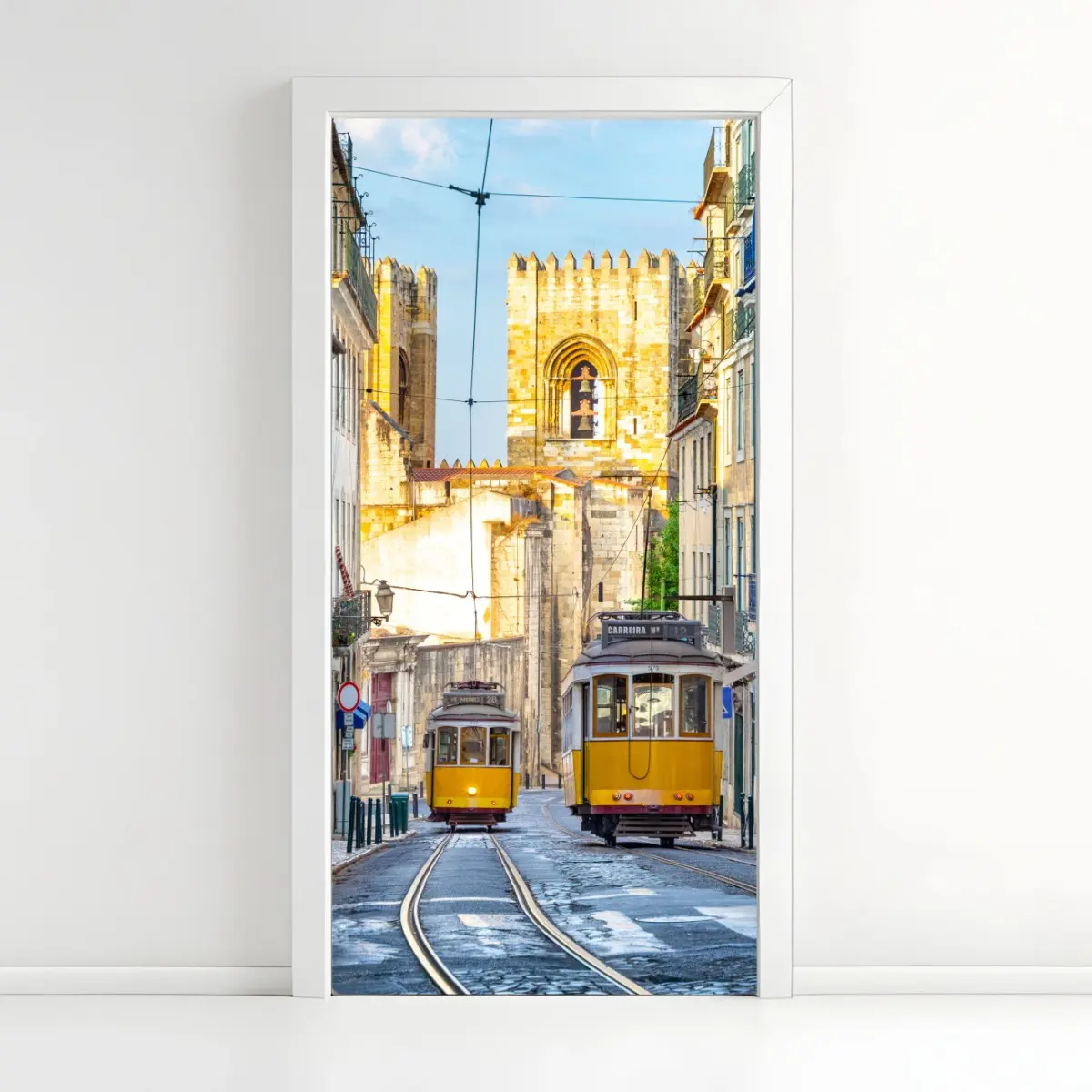 Türaufkleber sonnige straßenbahnen in Lissabon – Wallnifity®