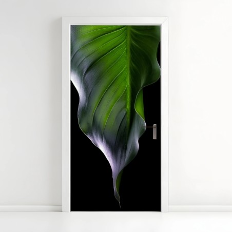 Türaufkleber elegantes grünes blatt auf schwarzem hintergrund – Wallnifity®