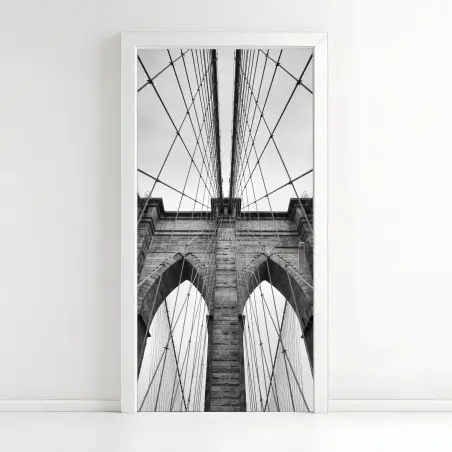 Türaufkleber perspektive der Brooklyn Bridge in monochrom – Wallnifity®