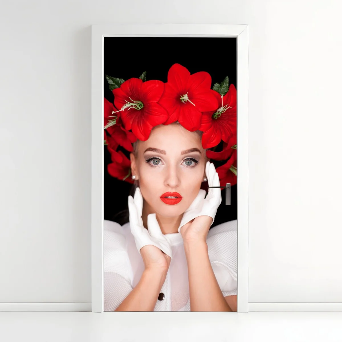 Türaufkleber elegantes porträt mit rotem blumenkranz – Wallnifity® Türaufkleber elegantes porträt mit rotem blumenkranz – Wallnifity®