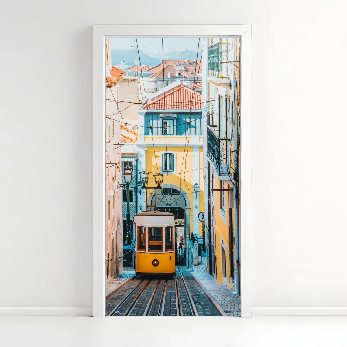 Türaufkleber lebendige bica straßenbahn in Lissabon – Wallnifity® Türaufkleber lebendige bica straßenbahn in Lissabon – Wallnifity®