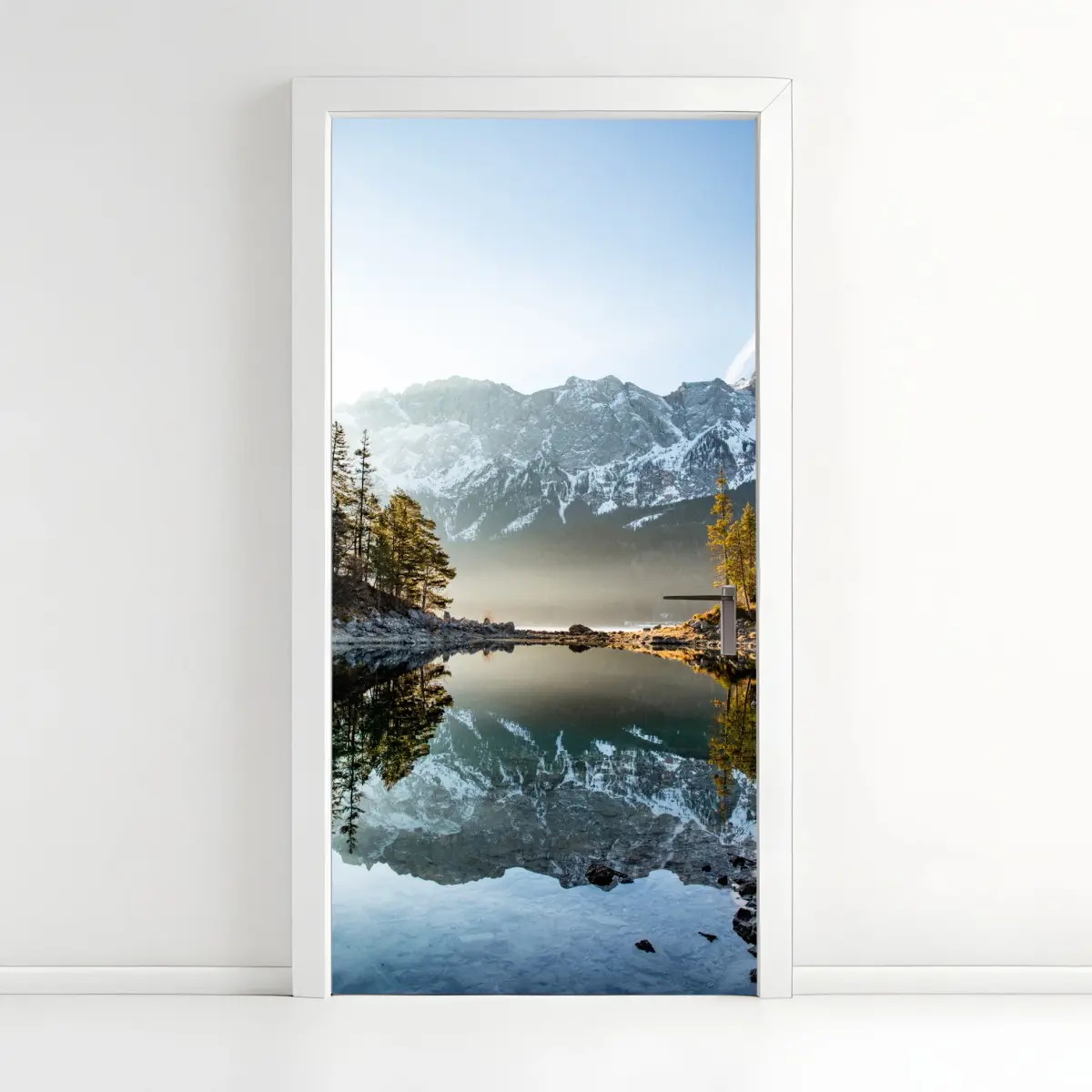 Türaufkleber bergsee spiegelung bei sonnenaufgang – Wallnifity®