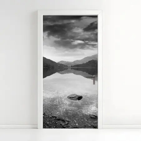 Türaufkleber ruhiger bergsee mit spiegelung – Wallnifity®