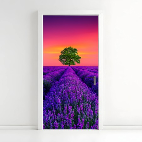 Türaufkleber lavendelfeld bei sonnenuntergang mit einsamem baum – Wallnifity®