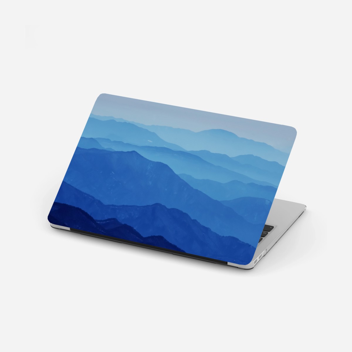 Laptop-Aufkleber neblige blaue bergschichten – Wallnifity®
