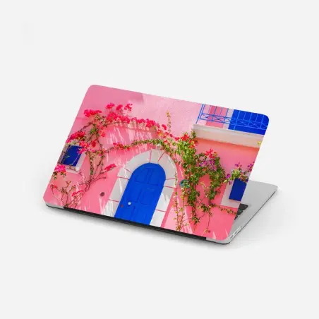 Laptop-Aufkleber leuchtende rosa fassade mit blauer tür – Wallnifity®