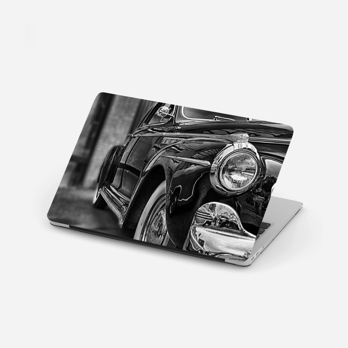 Laptop-Aufkleber vintage klassisches auto auf kopfsteinpflaster – Wallnifity®