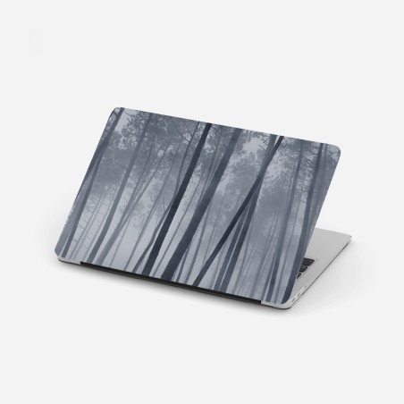 Laptop-Aufkleber nebliger kiefernwald bei nacht – Wallnifity®