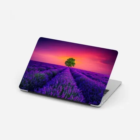 Laptop-Aufkleber lavendelfeld bei sonnenuntergang mit einsamem baum – Wallnifity®