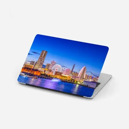 Laptop-Aufkleber Yokohama skyline bei dämmerung – Wallnifity®