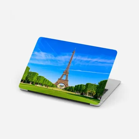 Laptop-Aufkleber Eiffelturm am Champ de Mars, lebendige pariser skyline – Wallnifity®