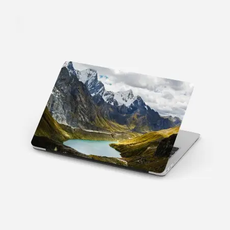 Laptop-Aufkleber türkisblauer bergsee unter schneegipfeln – Wallnifity®