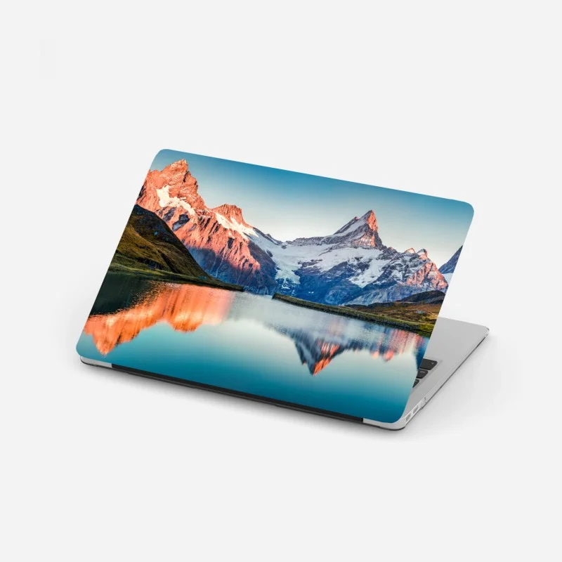 Laptop-Aufkleber sonnenuntergangsreflexionen am Bachalpsee, Schweiz