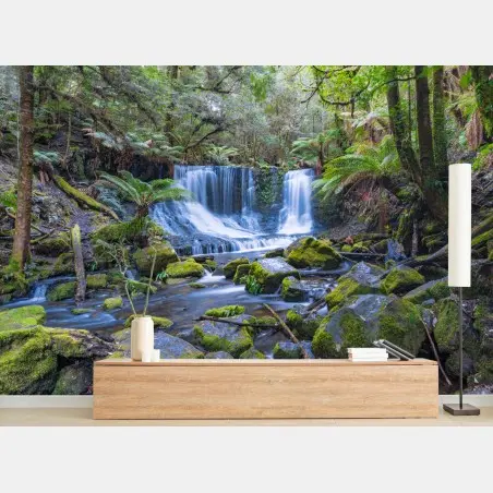 Fototapete friedlicher waldwasserfall – Wallnifity®