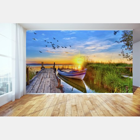 Fototapete sonnenuntergang am see mit boot am steg – Wallnifity®