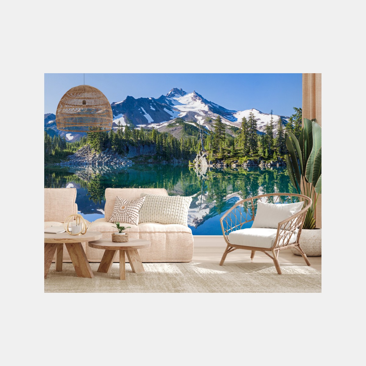 Fototapete ruhiger bergsee mit spiegelndem bergpanorama – Wallnifity®