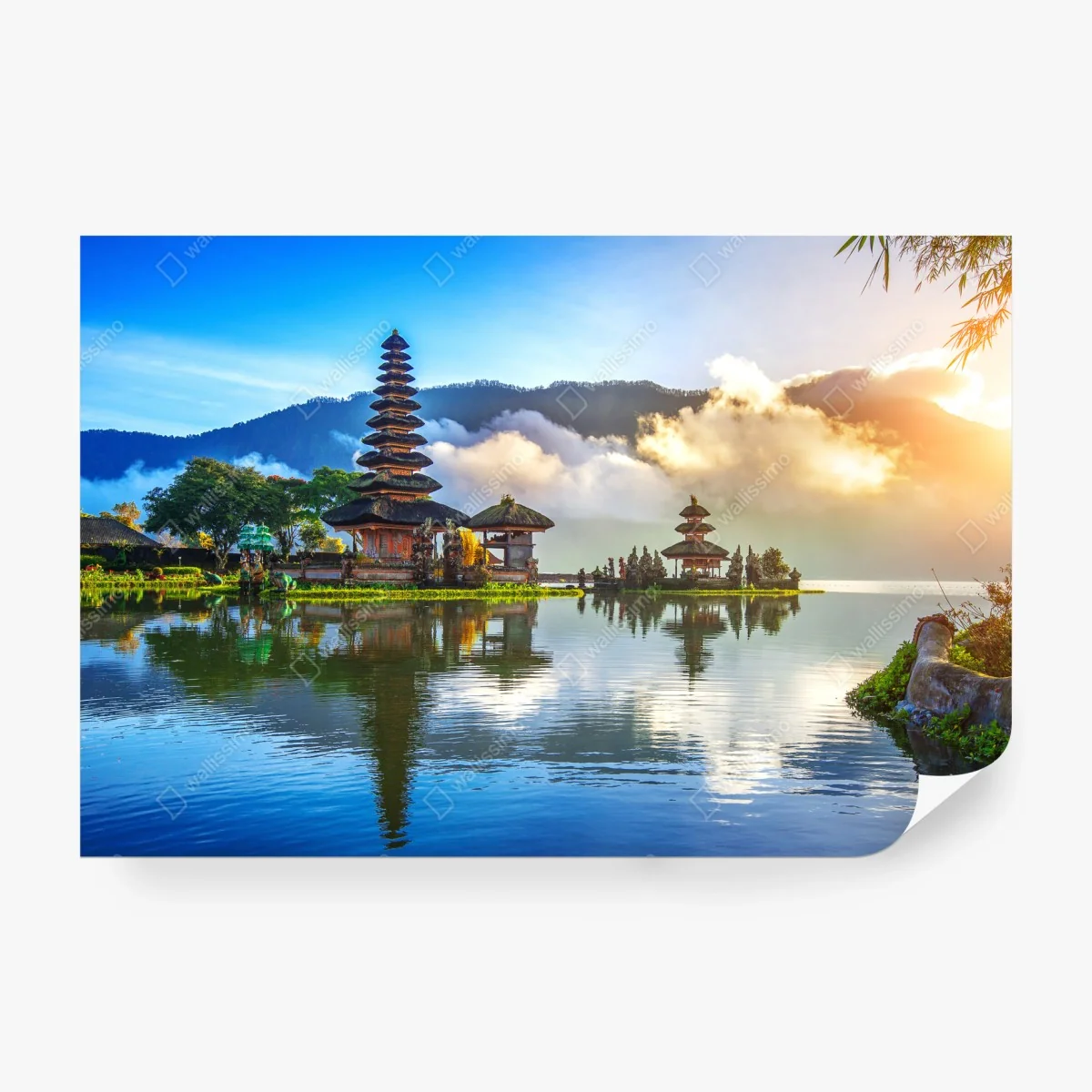 Fototapete Pura Ulun Danu Bratan bei sonnenaufgang – Wallnifity®