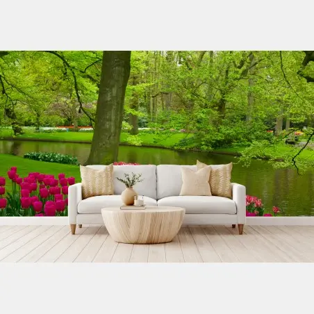 Fototapete frühlings-tulpengarten am kanal – Wallnifity®
