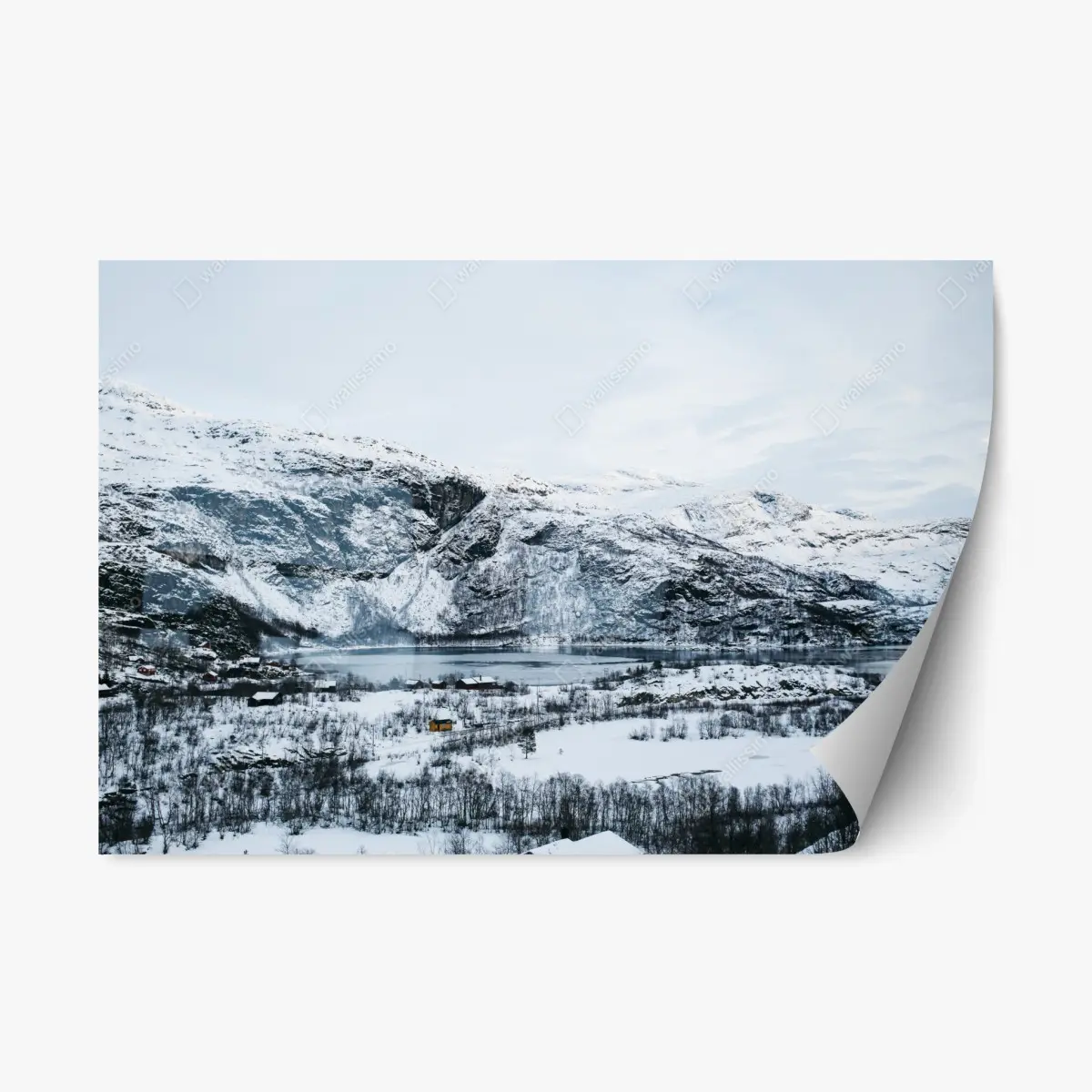 Repositionierbarer Aufkleber ruhige winterliche berglandschaft über zugefrorenem see – Wallnifity® Repositionierbarer Aufkleber ruhige winterliche berglandschaft über zugefrorenem see – Wallnifity®