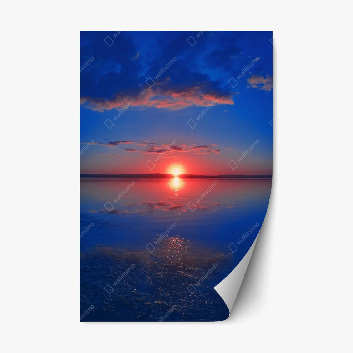 Repositionierbarer Aufkleber sonnenuntergang über ruhigem meer mit lebendiger spiegelung – Wallnifity® Repositionierbarer Aufkleber sonnenuntergang über ruhigem meer mit lebendiger spiegelung – Wallnifity®