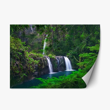 Repositionierbarer Aufkleber beruhigender wasserfall im smaragdgrünen wald – Wallnifity®