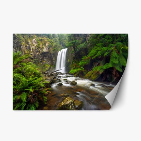 Repositionierbarer Aufkleber üppiger wasserfall im farnwald – Wallnifity®