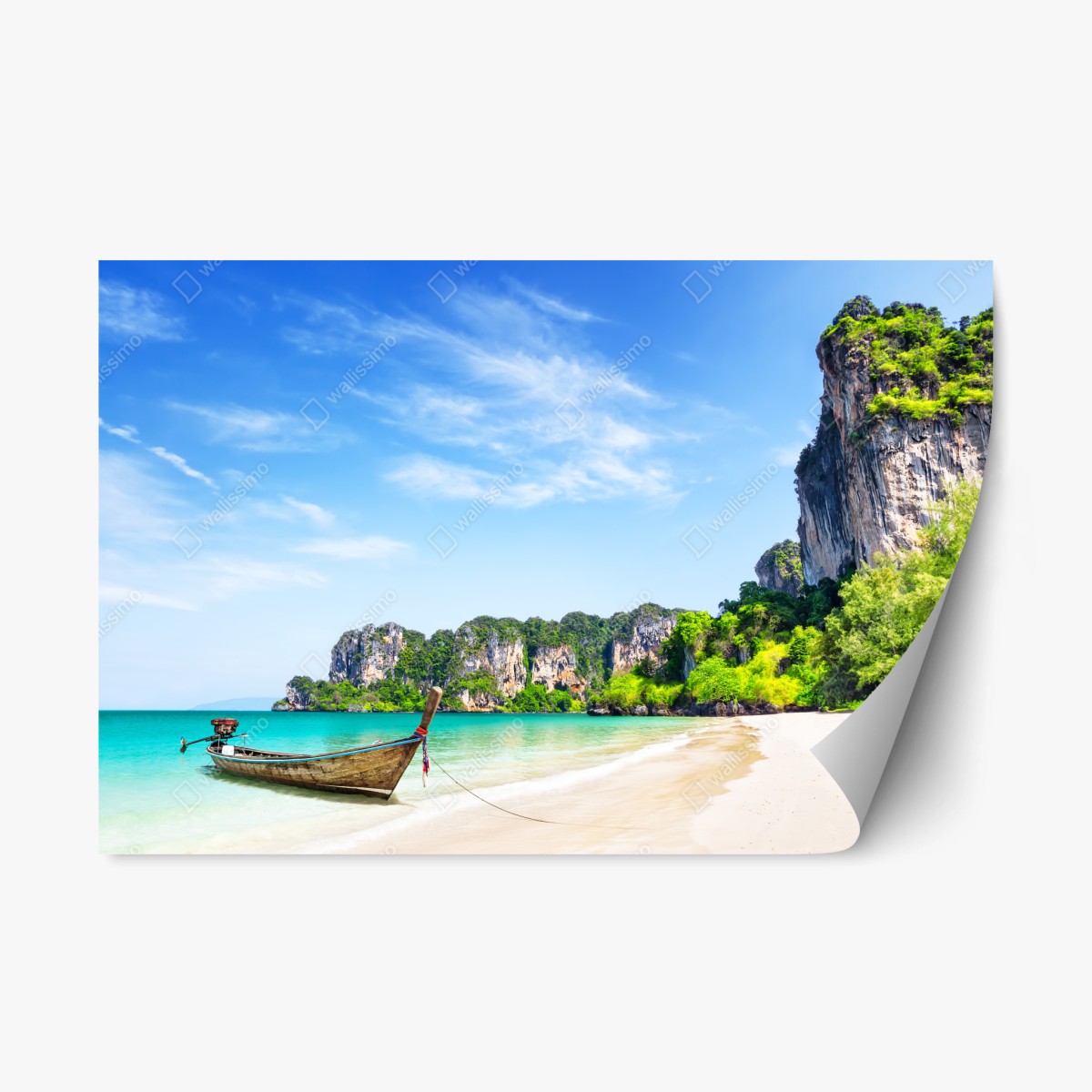 Repositionierbarer Aufkleber longtail-boot am strand Railay, Thailand – Wallnifity®