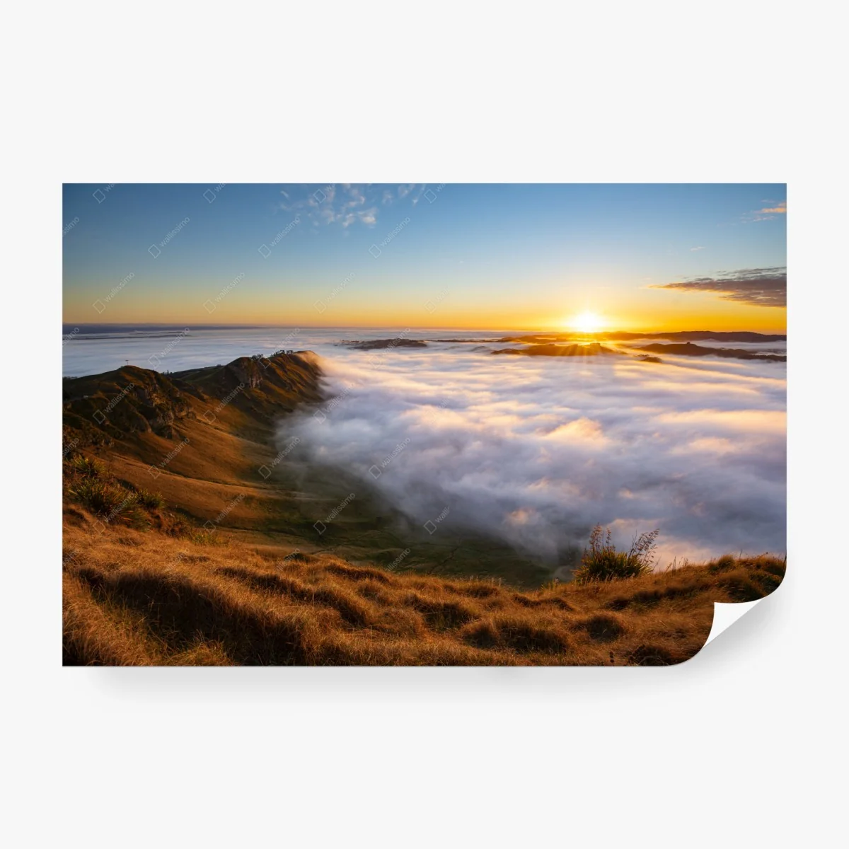Fototapete sonnenaufgang über nebeligem bergtal – Wallnifity®