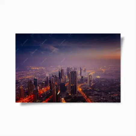 Poster abendliche stadtskyline mit leuchtenden lichtern – Wallnifity®