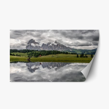 Repositionierbarer Aufkleber dunkler himmel über Alpe di Siusi – Wallnifity®