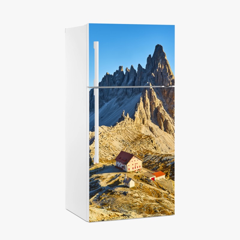 Kühlschrankaufkleber goldene Alpen mit berghütte