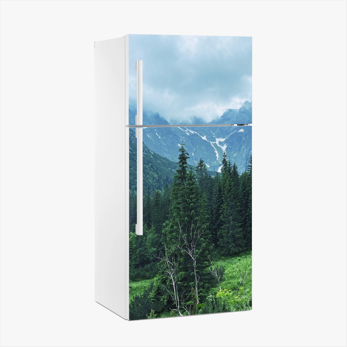 Kühlschrankaufkleber ruhige berglandschaft mit wald – Wallnifity®